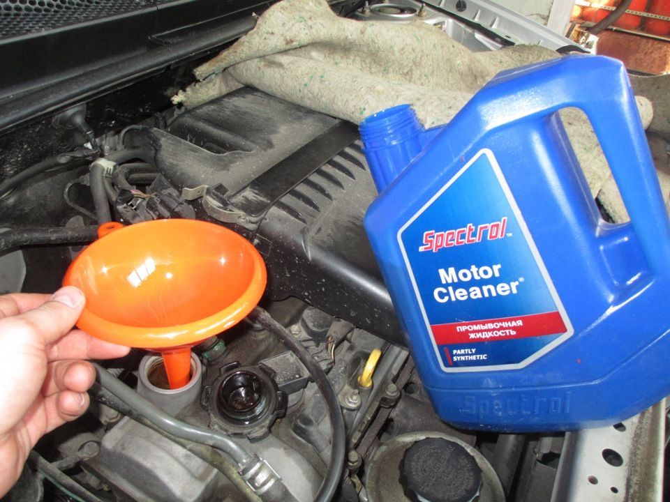 Spectrol motor cleaner. Spectrol масло промывочное Motor Cleaner. Масло промывочное Spectrol Motor Cleaner 3,5 л. Spectrol Motor Cleaner промывочное масло артикул. Промывка Спектрол 4 минут.