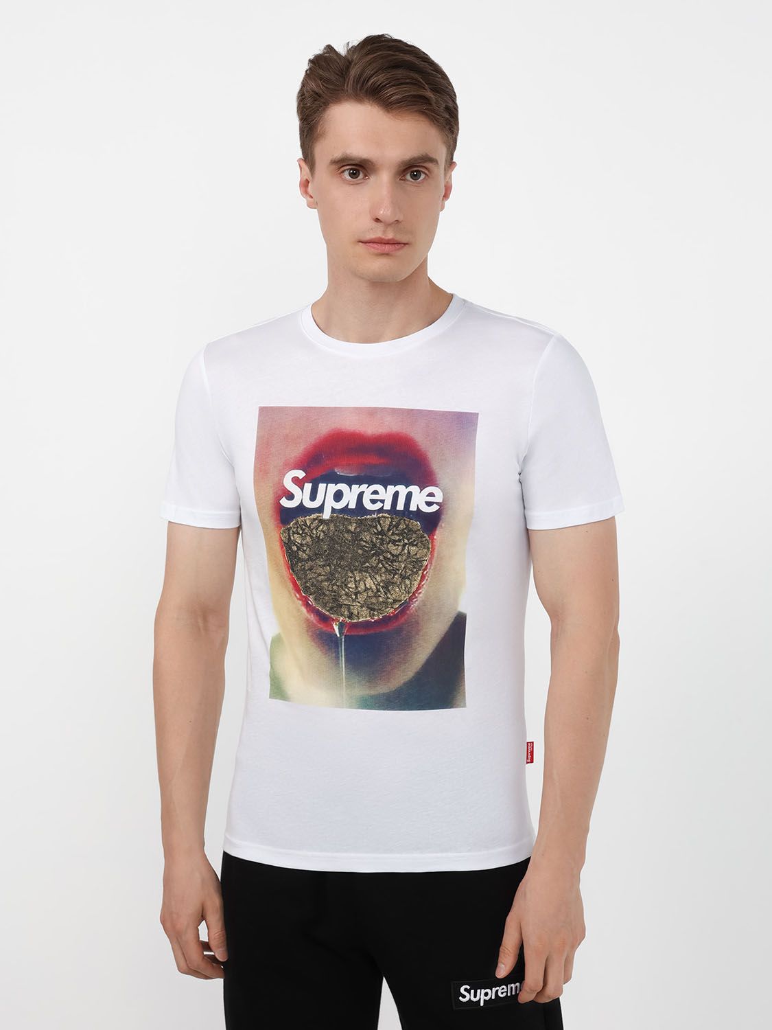 ФутболкаSupreme