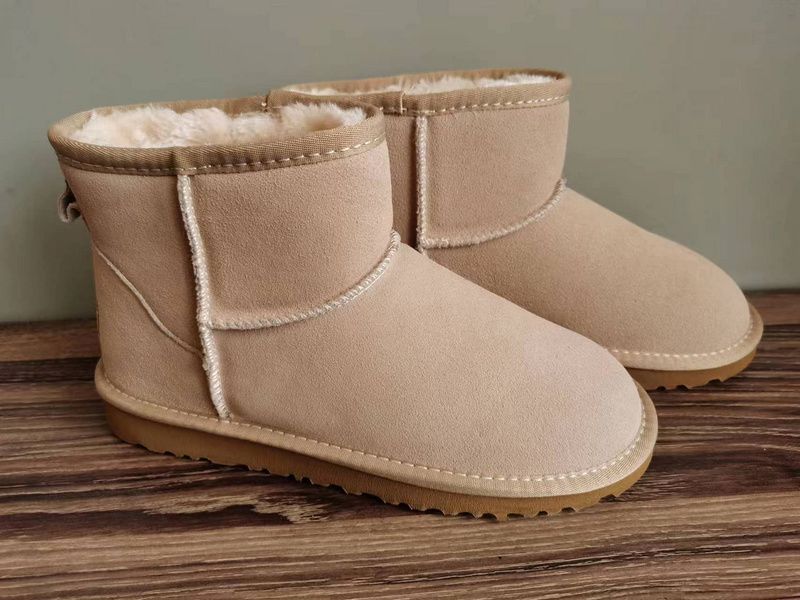 УггиUGG