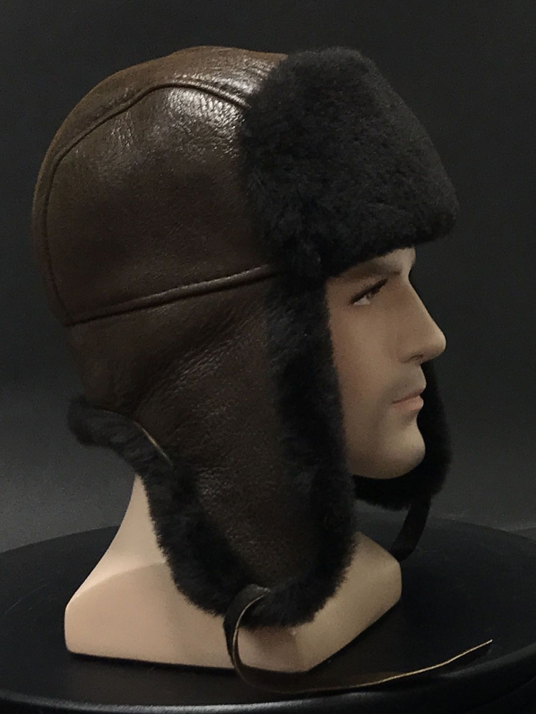 Ухо ушанка. Зимняя шапка с козырьком мужская. Шапка для Арктики.