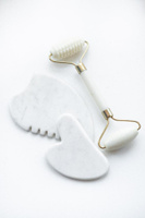 SHU Роллер с шипиками, скребок Гуаша (сердечко) из белого мрамора и скребок Гуаша (гребень) из натурального камня (уральского мрамора). Спонсорские товары