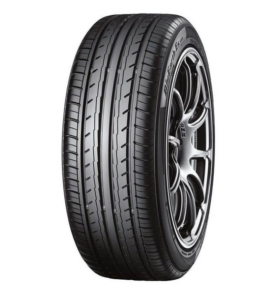 Шины для легковых автомобилей Yokohama 215/55 17 Лето Нешипованные ...