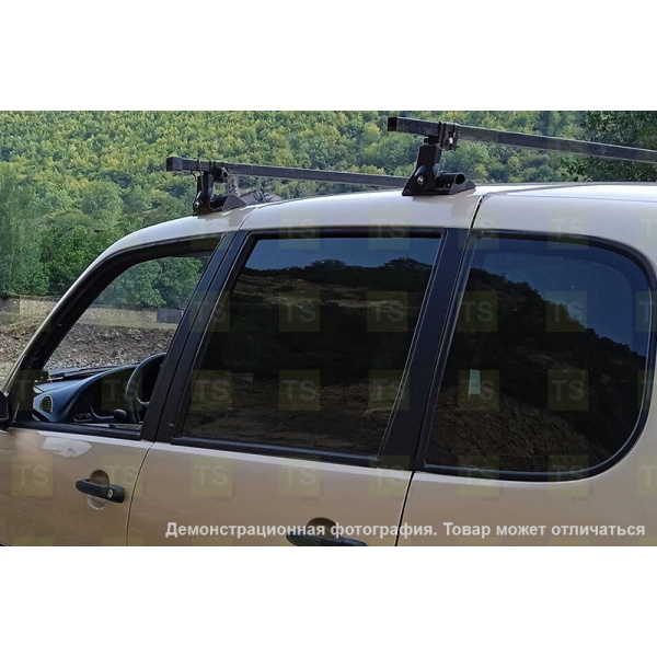 Черные накладки стоек дверей для Шевроле/Лада Нива 2123, Нива Тревел ...