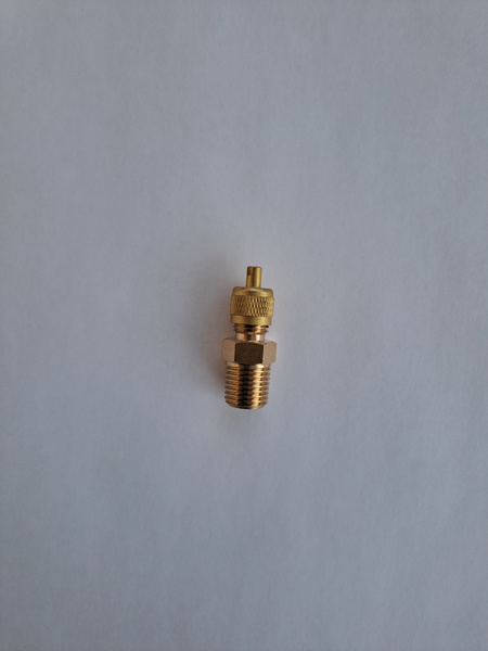 Переходник 1/4" SAE x 1/4" SAE с ниппелем и колпачком, 5 штук - купить ...