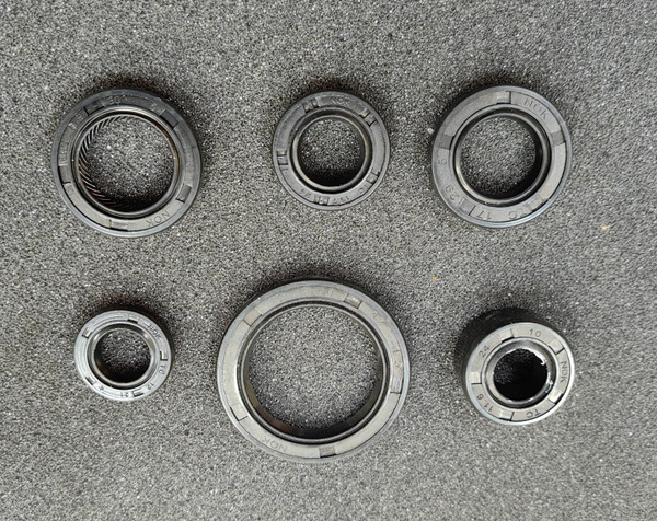 Сальники двигателя полный набор для питбайков Kayo, Irbis, Bse, Pitster ...