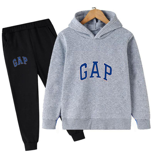 Костюм спортивный GAP - купить с доставкой по выгодным ценам в интернет ...
