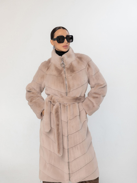 Шуба искусственная BOMFURS, Зима, размер 46, цвет светло-розовый, Мех ...