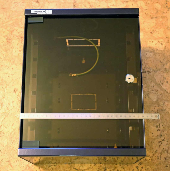 Шкаф слаботочный телекоммуникационный оригинальный MOLEX 10" высота 8U ...