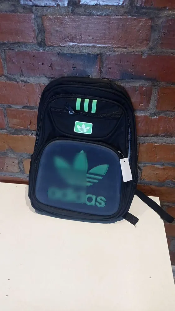 Рюкзак городской школьный для мальчиков / мужской ADIDDAS Originals зелёный логотип #1