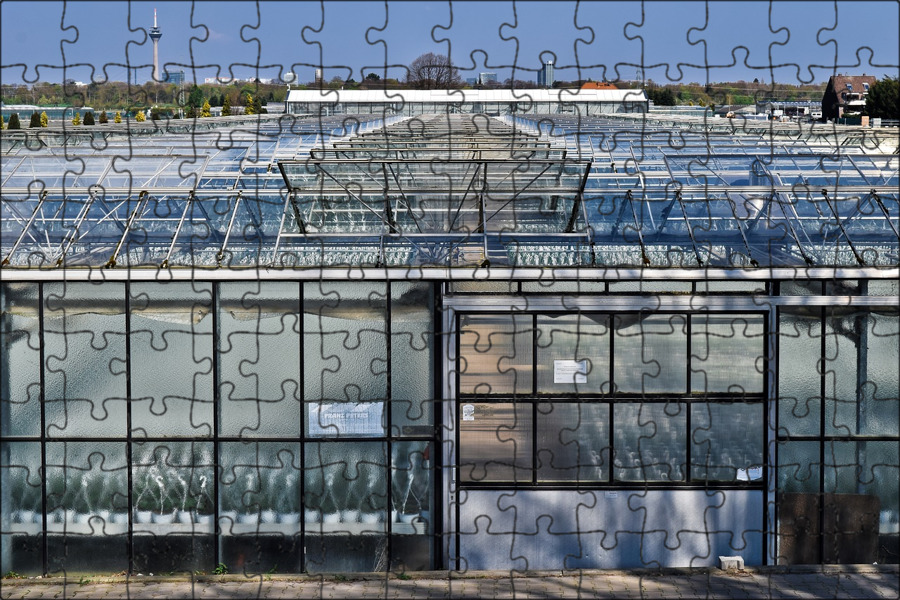 Greenhouse management. Кондиционер для теплицы. Стекло в строительстве. Фасад завода. Теплицы картинки фото для рекламы