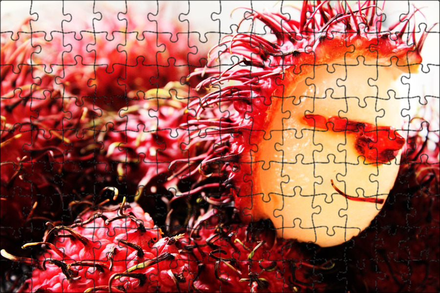 Грохочущий фрукт. Салак саподилла. Аки блигия. Тайские фрукты рамбутан. Фрукт похожий на чеснок внутри.