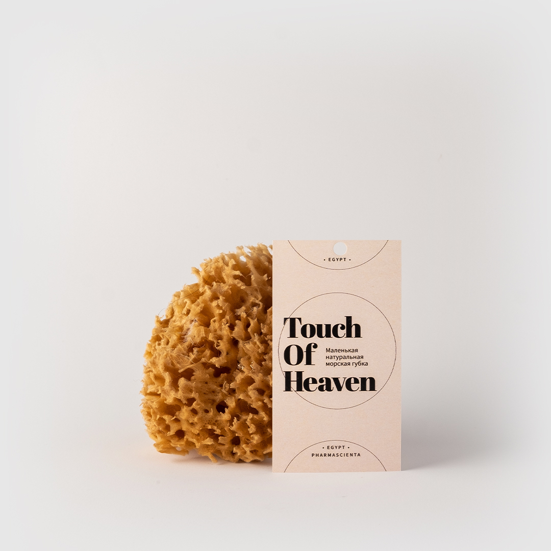 Некрасивая форма ногтей. Однотонный маникюр на короткие ногти. Не маленькие натуральные. Сборные бусины деревянные. Рудракша семена.