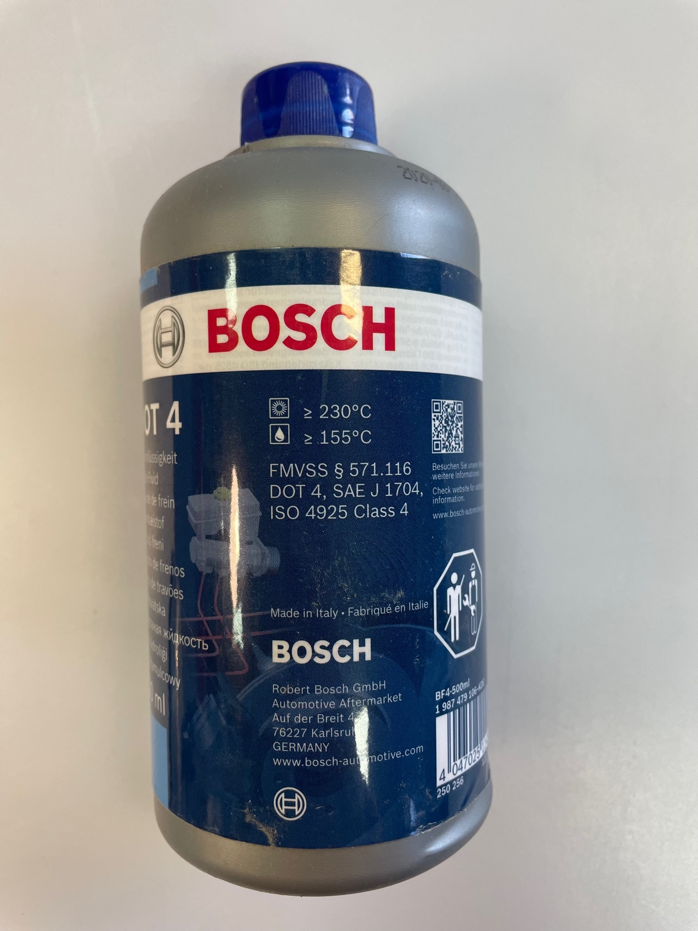 Тормозная жидкость BOSCH DOT4 0,5л.