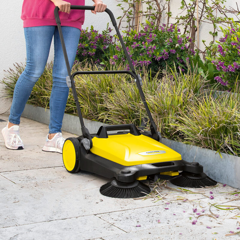 Как выглядит робот полотер подметальная машина Подметальная машина KARCHER S 4 Twin с двумя боковыми щетками ширина заметания 6
