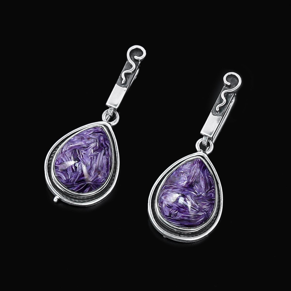 Золотые серьги с чароитом. Серебро серьги чароит. 94-320-00379-3 diamant. Серьги с чароитом. Чароит камень серьги.