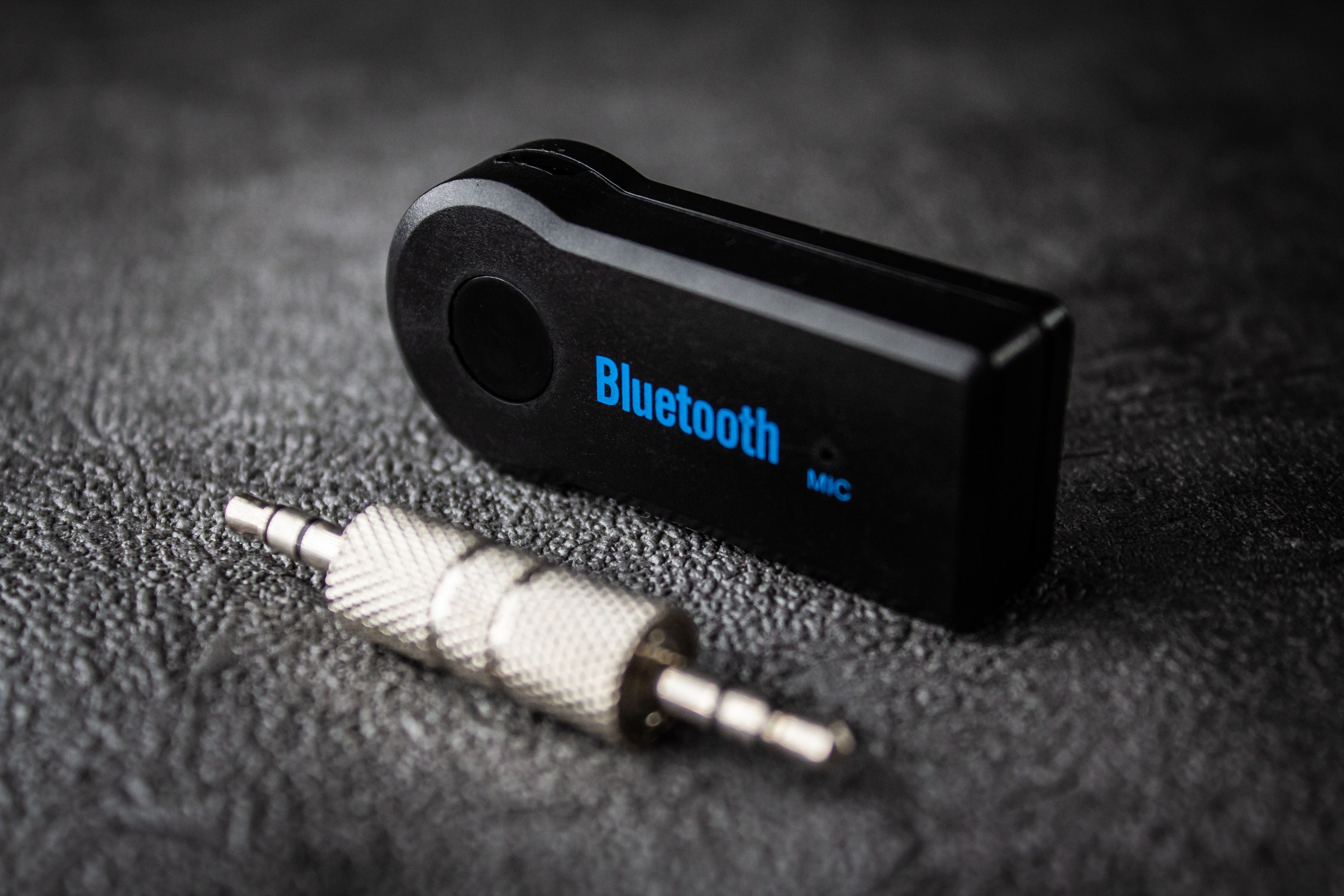 Bluetooth aux для автомобиля. Aux Bluetooth BT-350. Блютуз через аукс для авто. USB aux Bluetooth адаптер. Машинка на блютуз.