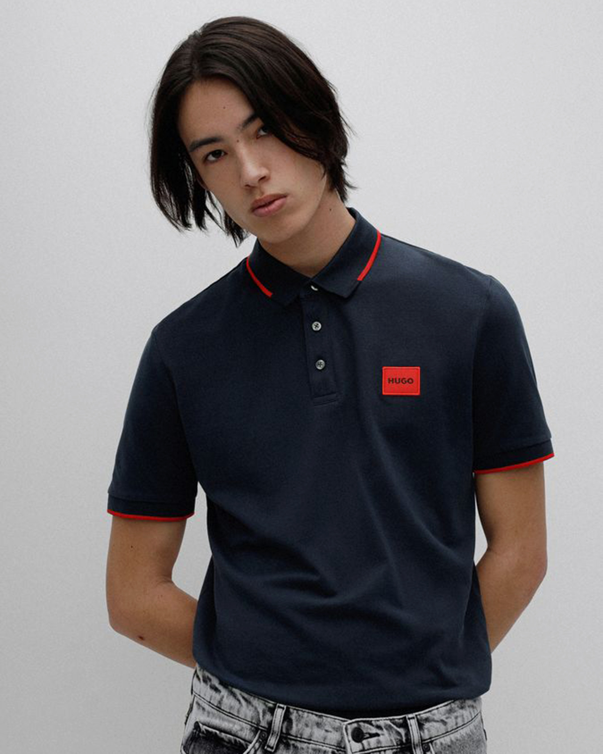 Hugo 52. Поло Hugo. Hugo Boss поло черное. Рубашка Hugo Slim Fit. Рубашка Hugo Boss с красным лого.