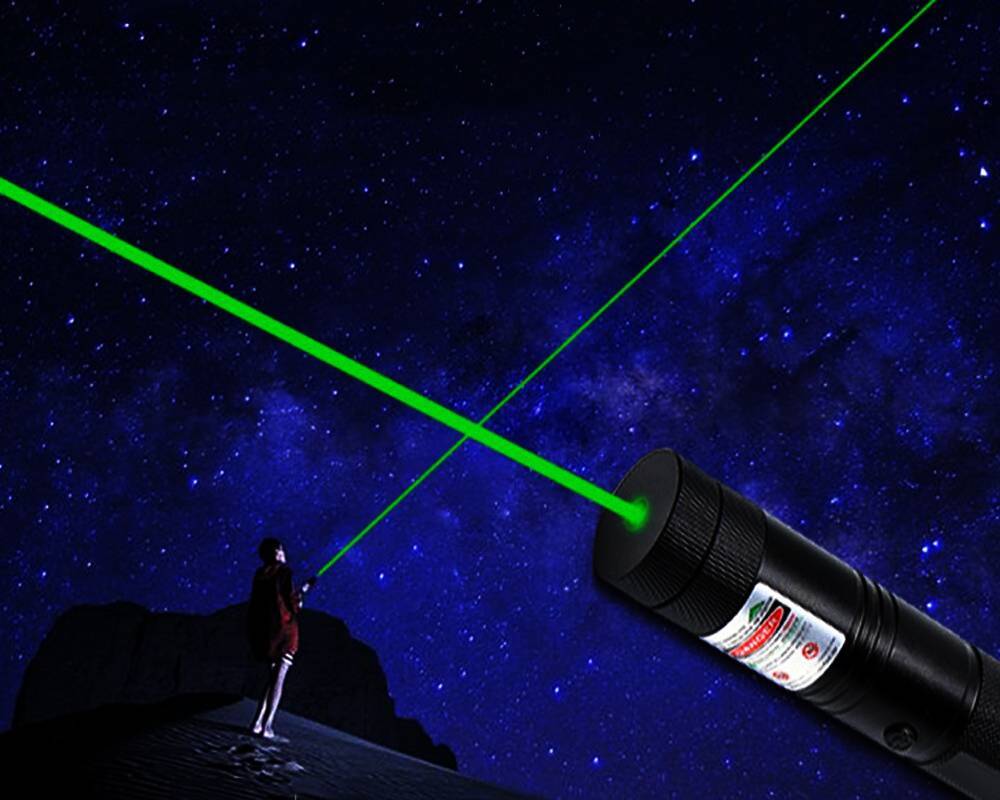 Лазерная указка мощная. Лазерная указка зеленая Laser Pointer 303 на 5000 MW. Лазерная указка зеленый Луч. Лазерная указка зеленая Laser Pointer 303 красный. Лазерная указка 303 характеристики.