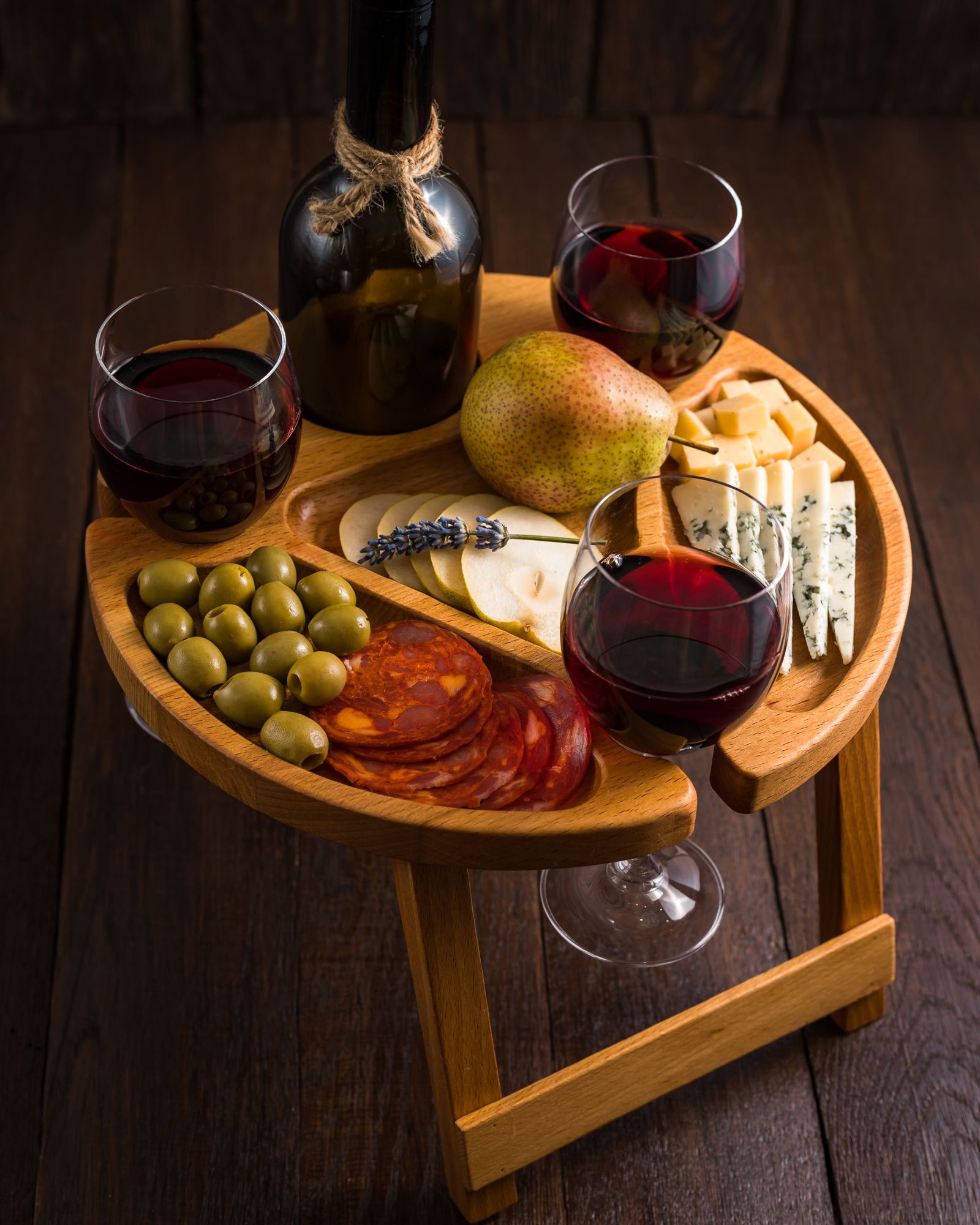 Переносной винный столик для закусок