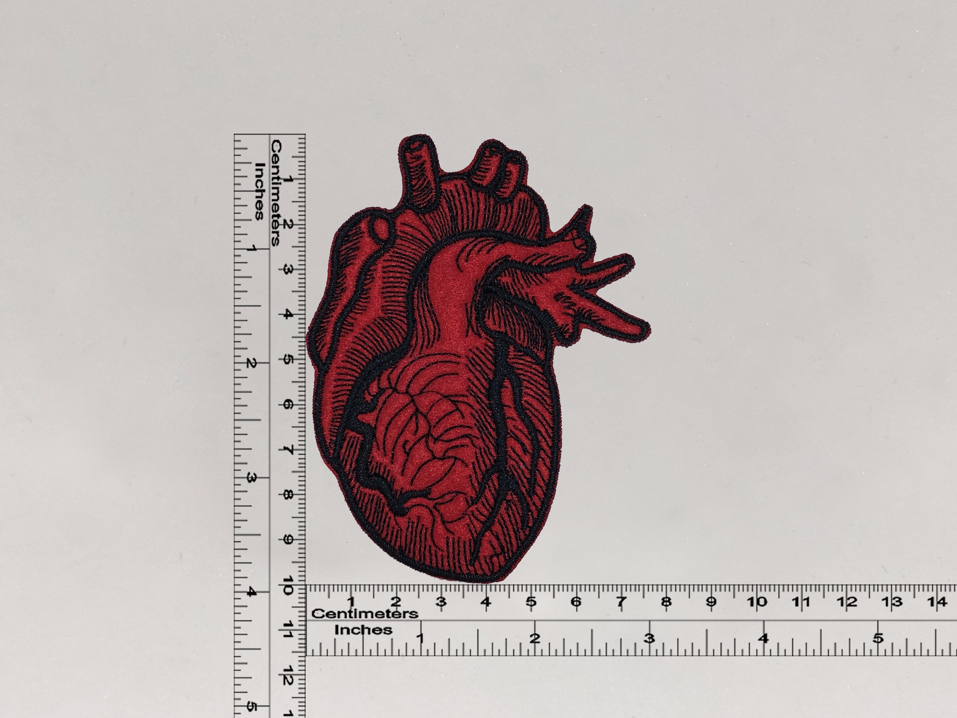 Нашивка"Сердце"/красивыйпатч,анатомия,вышивка