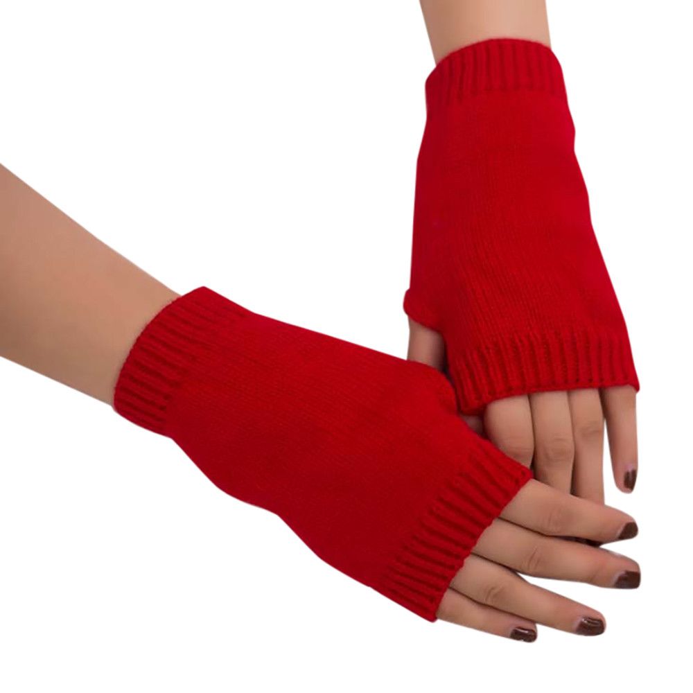 Красные перчатки без пальцев