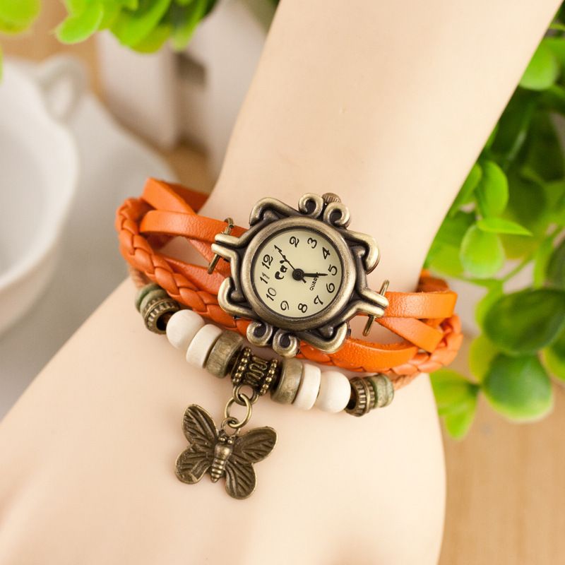 Часы браслет бабочка. Часы Geneva женские с кожаным ремешком. Винтажные часы наручные женские. Женские Винтажные часы на руке. Часы браслет женские Винтажные.