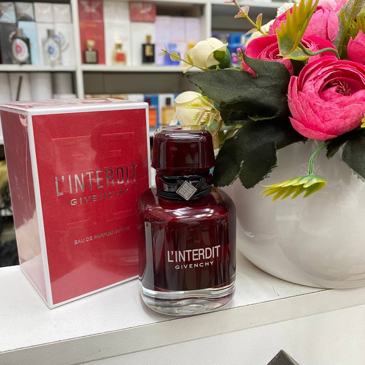 Givenchy l interdit rouge ultime. Парфюмерная вода Givenchy l'interdit. Givenchy l'interdit rouge 80 ml. Givenchy парфюмерная вода l'interdit обзоры. Givenchy - l'interdit качественные фото.