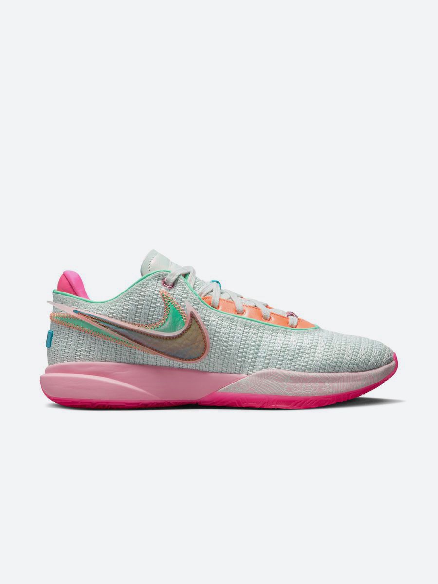 Lebron on sale soldier xvii