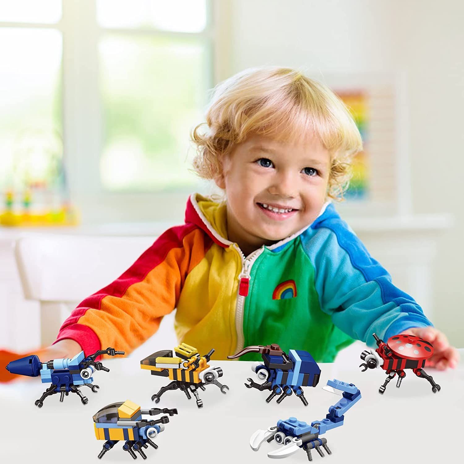 Boy little toys. Child playing with Toys. Children playing with Toy cars. Фото для описания на английском мальчик играет с игрушками. Little boy Play Toy