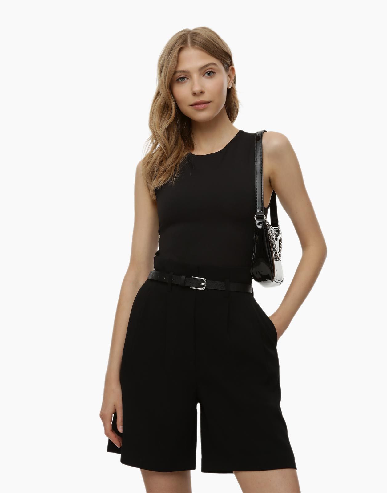 Шорты женские Gloria Jeans купить в интернет-магазине OZON