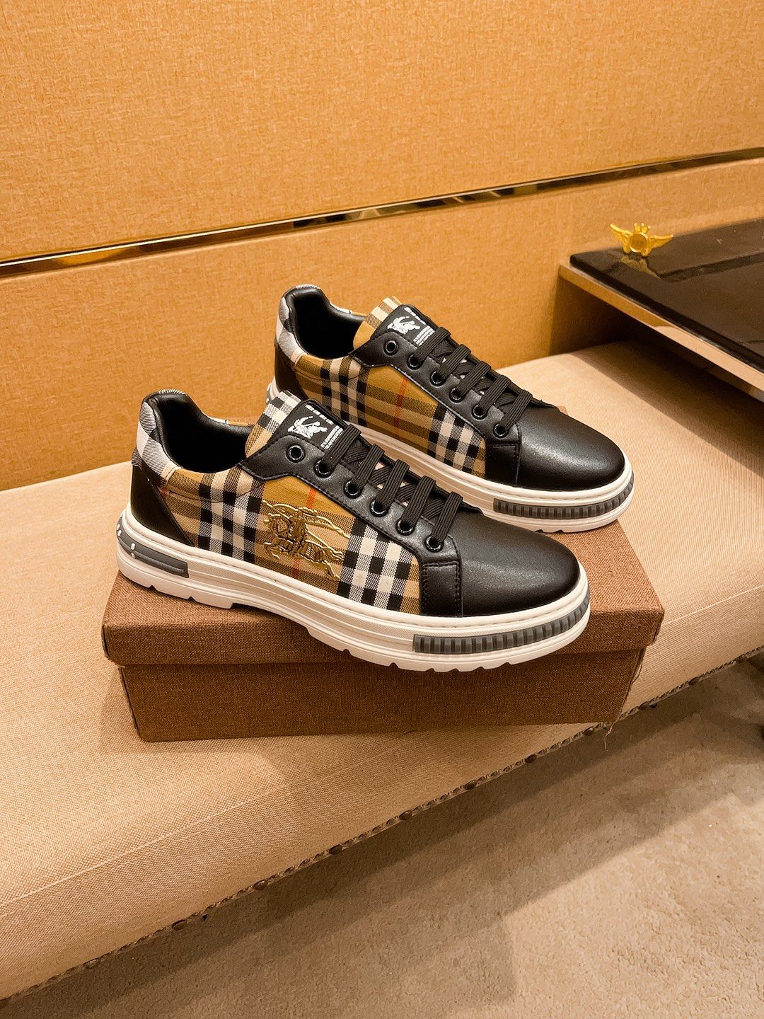 Burberry OZON 1072119864