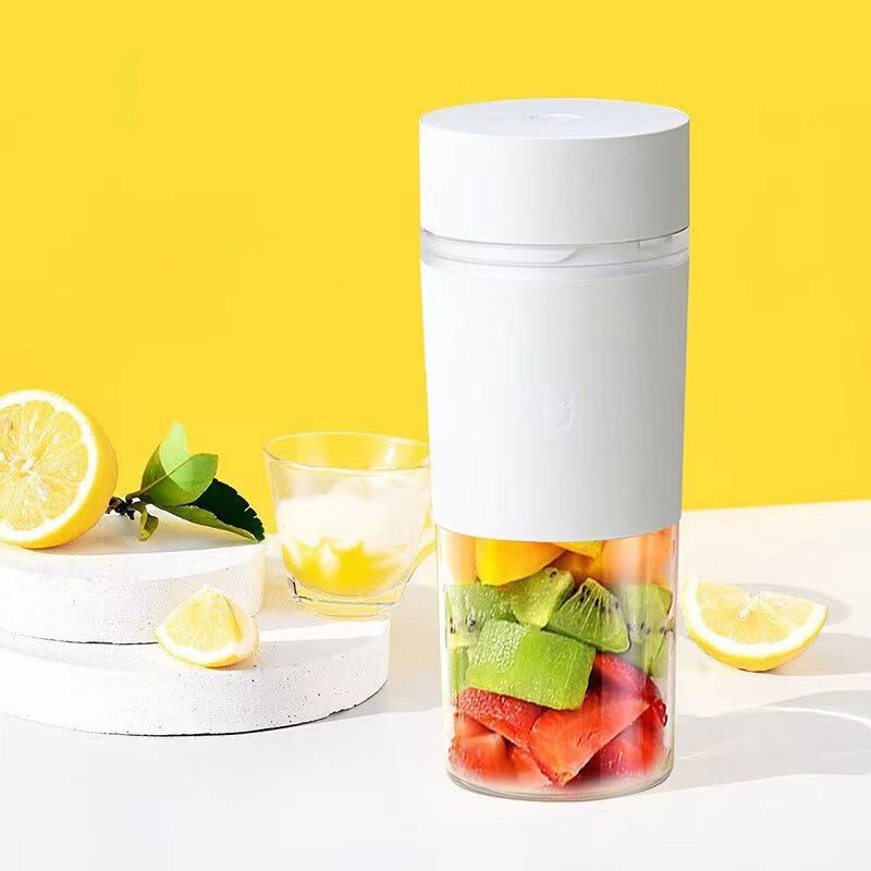 Блендер xiaomi mijia portable juicer cup. Мини блендер ксиоми. Блендер Xiaomi Mijia Portable Juicer Cup 300ml White.