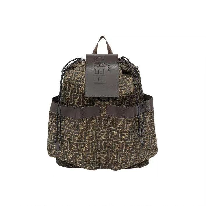 Рюкзак fendi. Рюкзак fendi