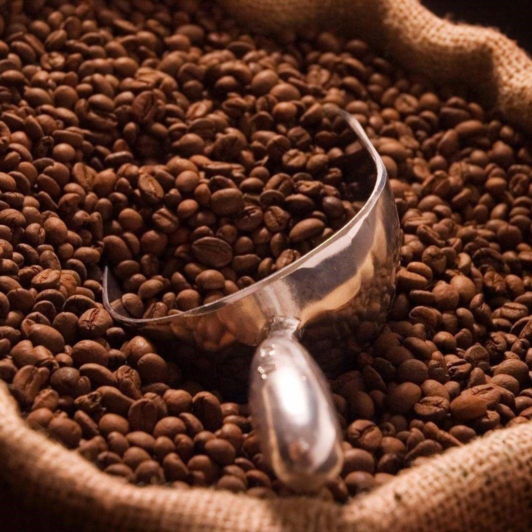 Купить готовый кофе. Кофе в зернах Beans Arabica. Кофе в зернах Арабика и Робуста. Кофе зерновой Арабика и Робуста. Кофе 50 Арабика и 50 Робуста.