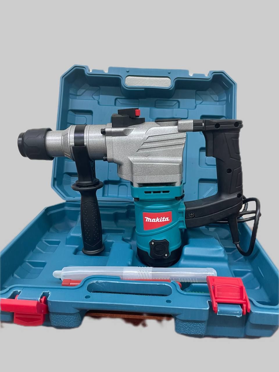 Перфоратор Makita 900 Вт сетевой Макита бочковой - купить в  интернет-магазине OZON с доставкой по России (1397947839)