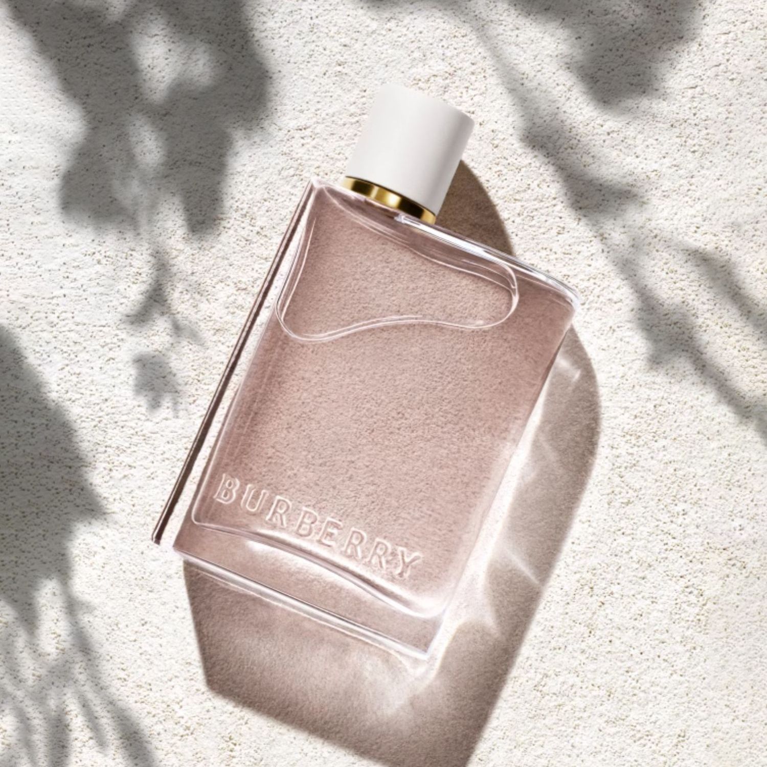 Blossom her. Blossom her. Burberry blossom. Blossom her. Burberry burberry her 2018 edp.
