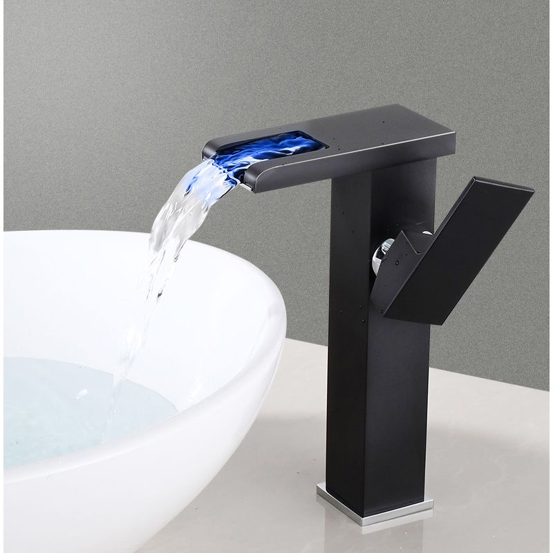 Смеситель каскадный 11350. Gessi 38301. Стеклянный смеситель для раковины. Life colour смеситель. Смеситель для раковины в ванную.