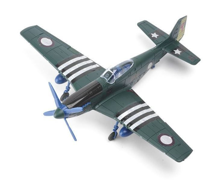 Цветная сборная модель самолета MUSTANG P-51D Fighter 4D 1:48 зеленая раскраска  #1