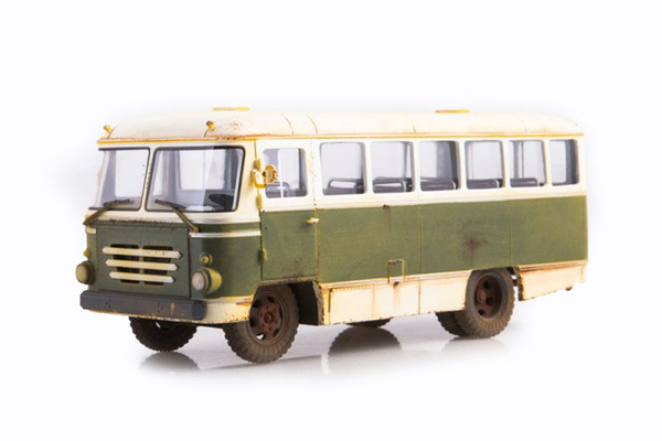 Модель коллекционная KAG-3 / КАГ-3 (бело-зелёный) со следами ...