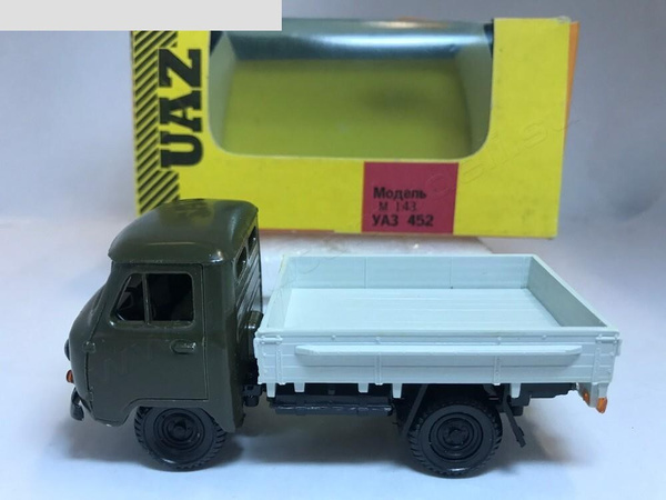УАЗ 452, арт. Г-2418, Модель грузовика коллекционная купить на OZON по ...