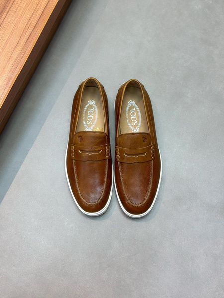 Лоферы TOD'S - купить с доставкой по выгодным ценам в интернет-магазине ...