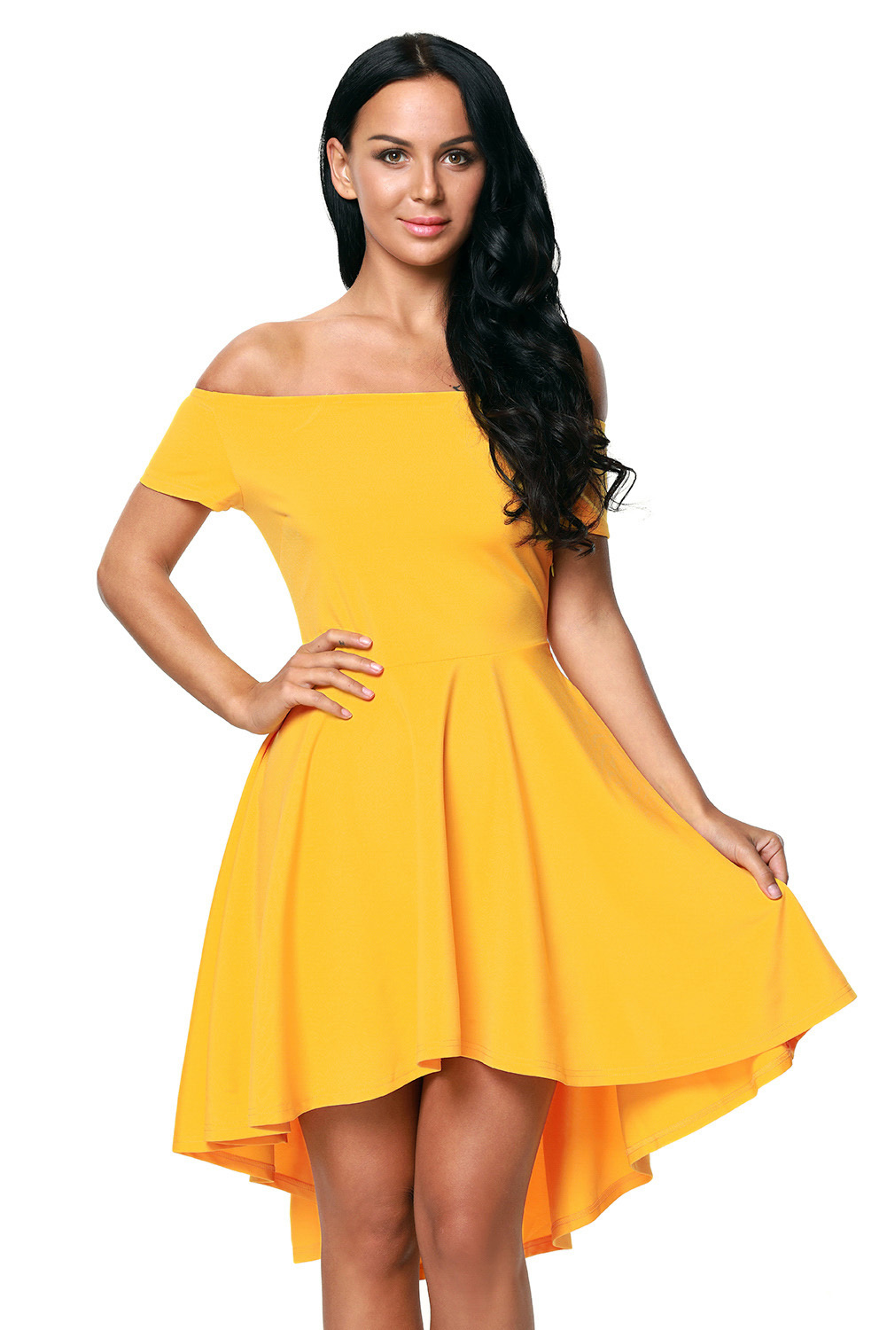 Желтое платье на одно плечо