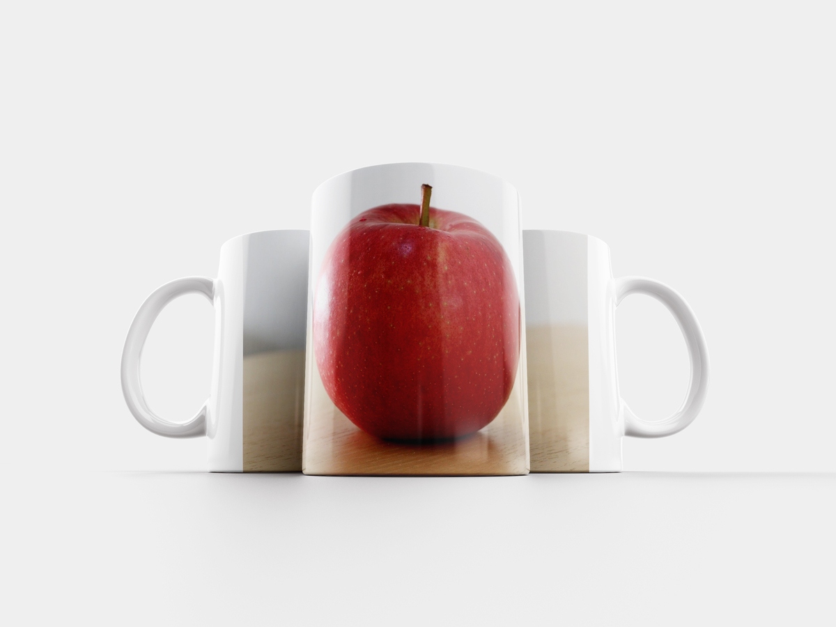 Кружка яблоки. Чашка с яблоком. Кружки с яблочками. Кружка яблоко Озон. Apple cup
