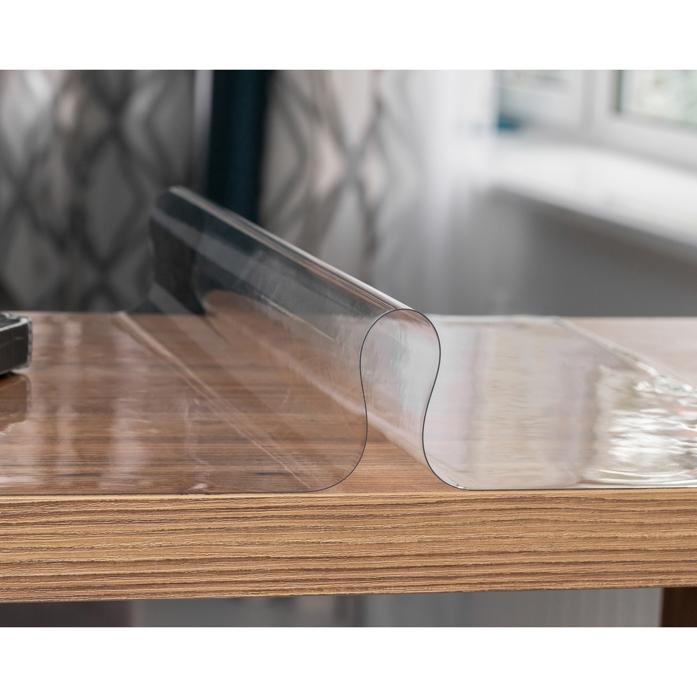 гибкое стекло для стола рифленое