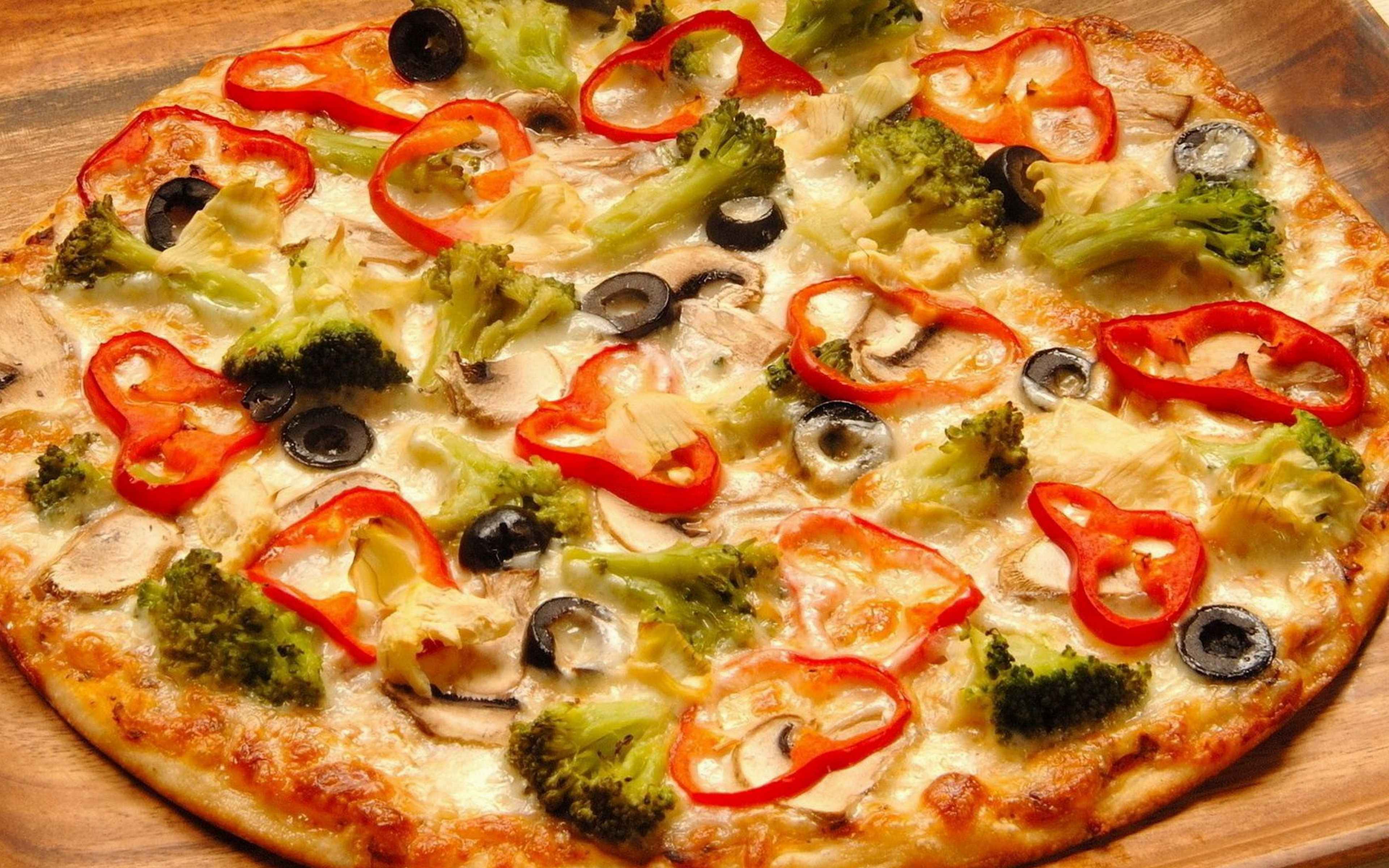 3 идеально подходит для. "Пицца". Итальянская пицца. Пицца овощная. Пицца Вегетарианская.