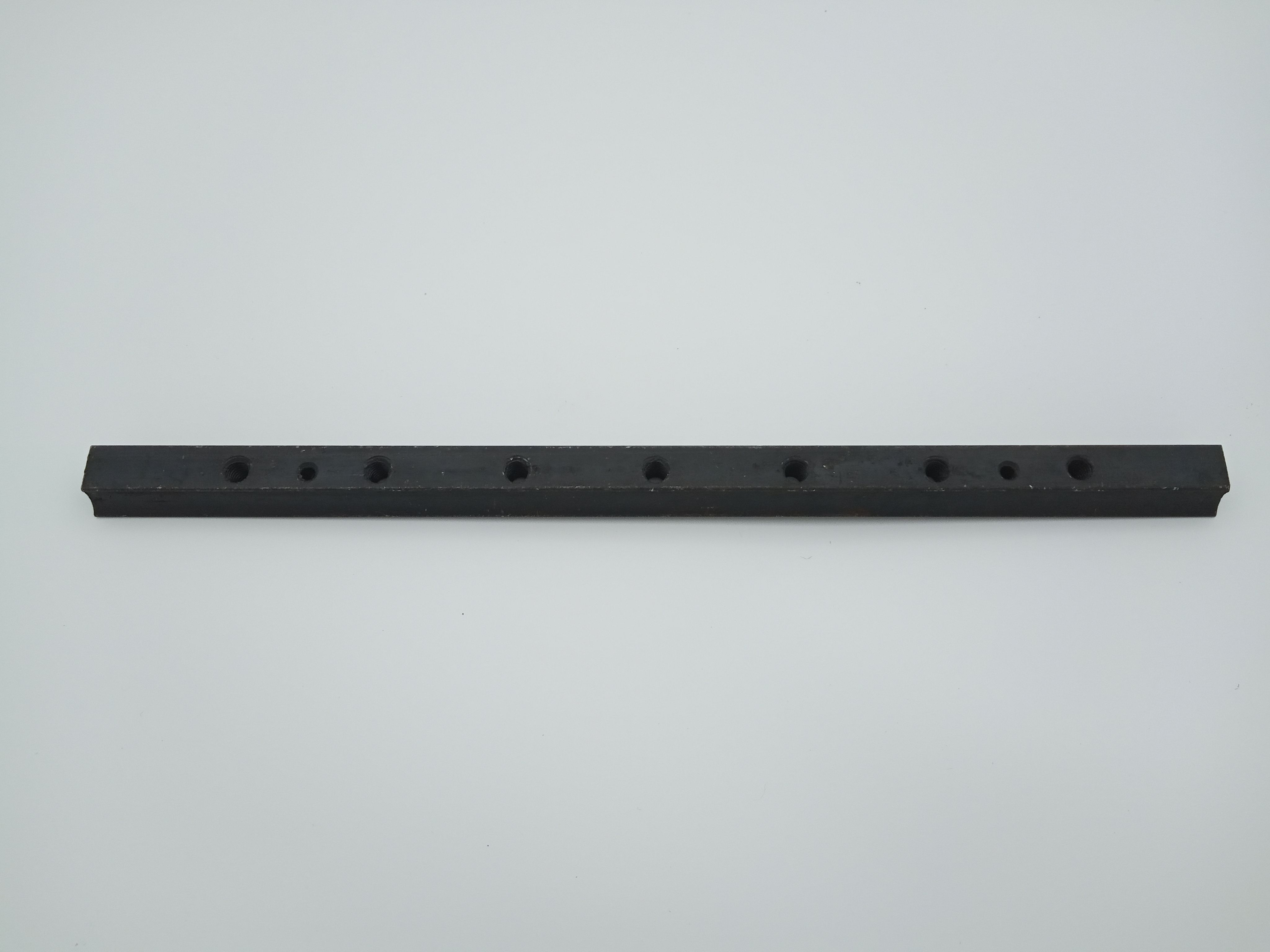 планка опорная ножа р-82тс. Moser type 1400 планка ножа. прижимная планка для рубанка 82. прижимная планка ножей для белмаш р1800. ножи для рейсмуса jet 12.