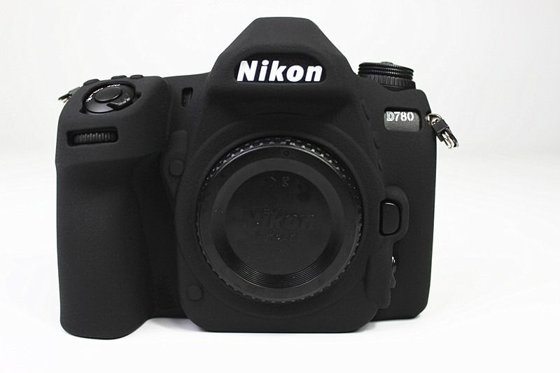 Защитный силиконовый чехол MyPads Antiurto для фотоаппарата Nikon D780 из мягкого качественного силикона черный