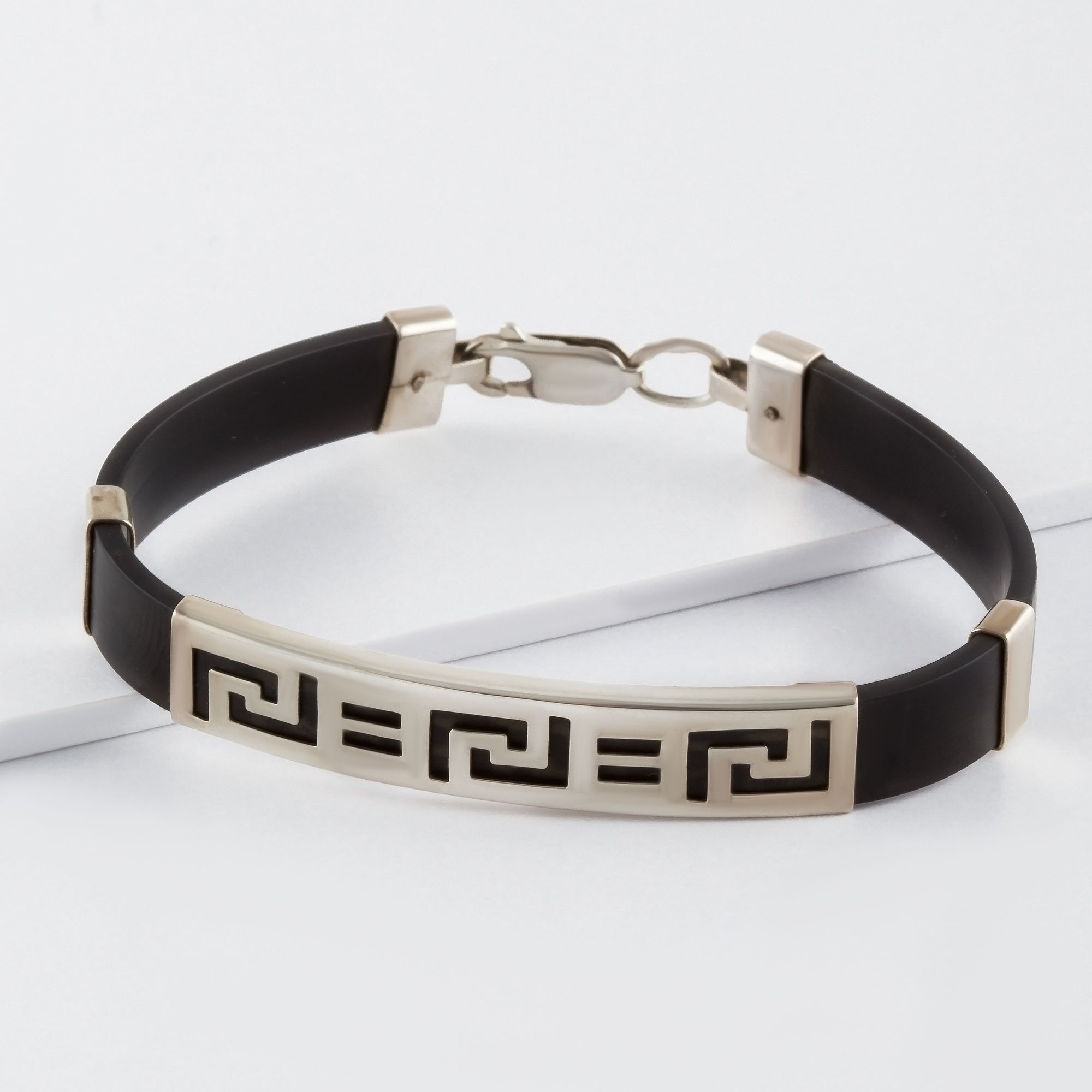 Baraka браслет 750 пробы. Браслет барака каучук золото. Серебряный браслет с каучуком мужской. Каучуковый браслет с золотом гермес. Браслет каучуковый bblt651.