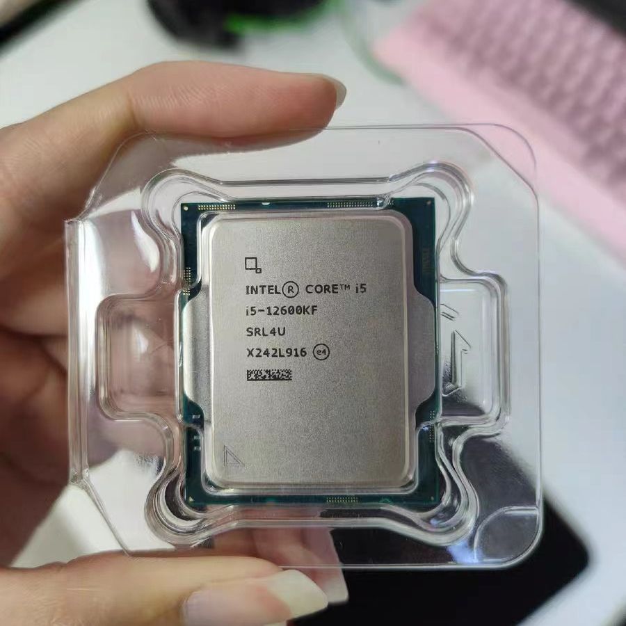 Процессор intel core i5 12600kf oem. Intel Celeron g3930. I3 10100f Box. Процессор Intel Core i3-10100f. G3930.