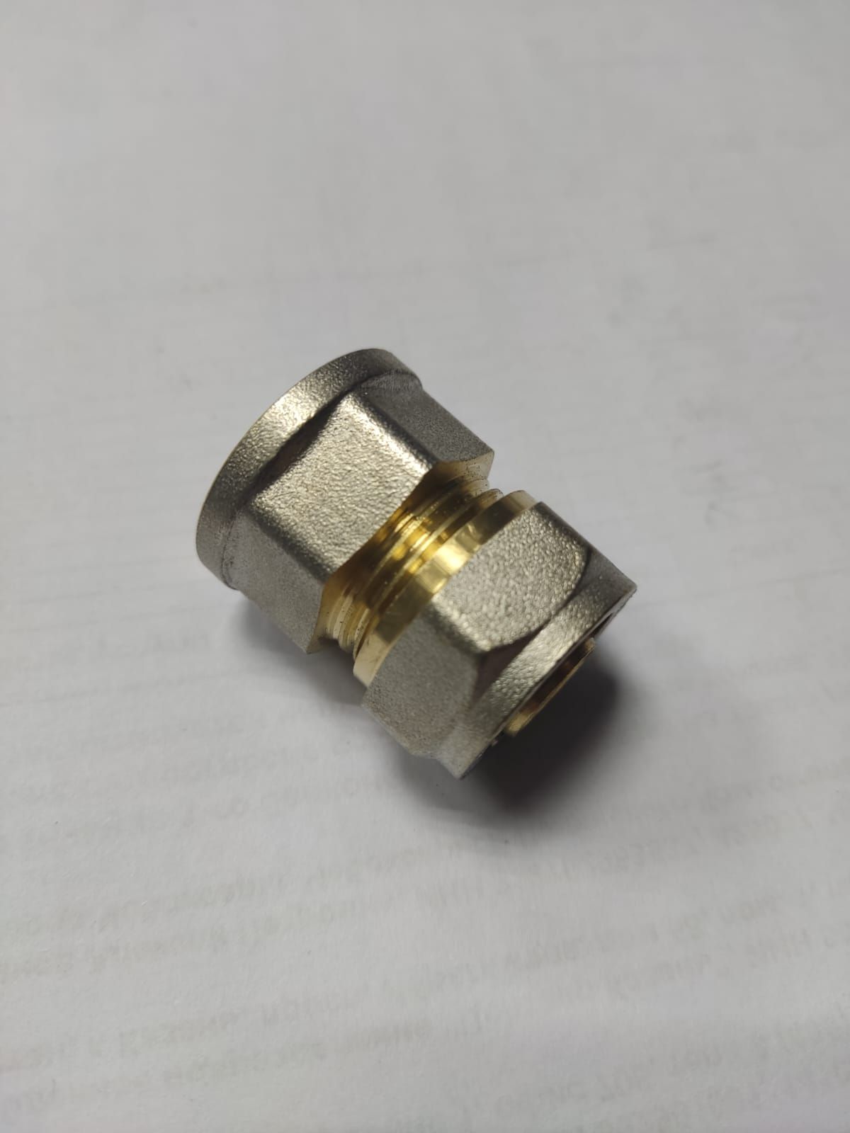 Муфта 2" x 1 1/4" никелир. Соединитель патрубок 20*20 ц/ц. Эксцентрик comap нр 3/4 - вр 1/2 2145. Муфта соединительная для металлопластиковых труб. Муфта металлопластик пресс 20.